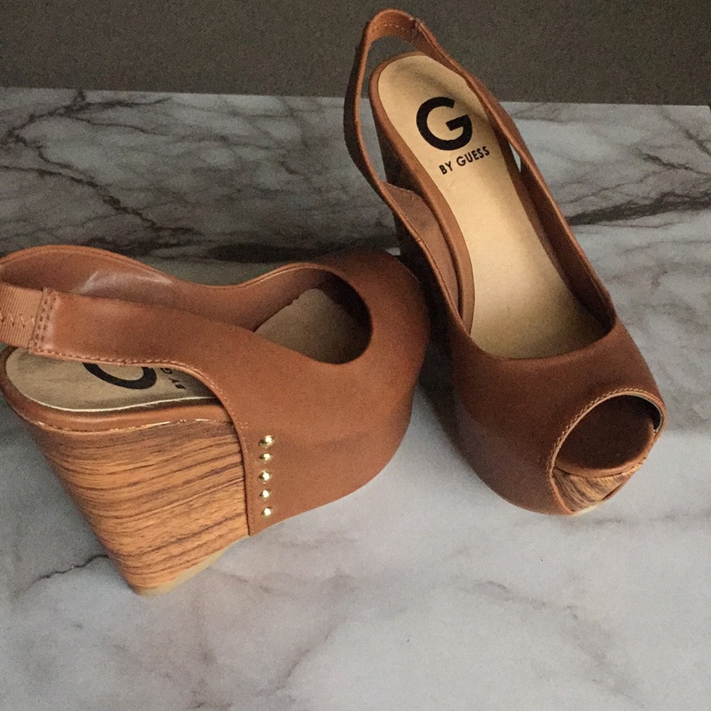 Tan guess wedges!  Size 6!